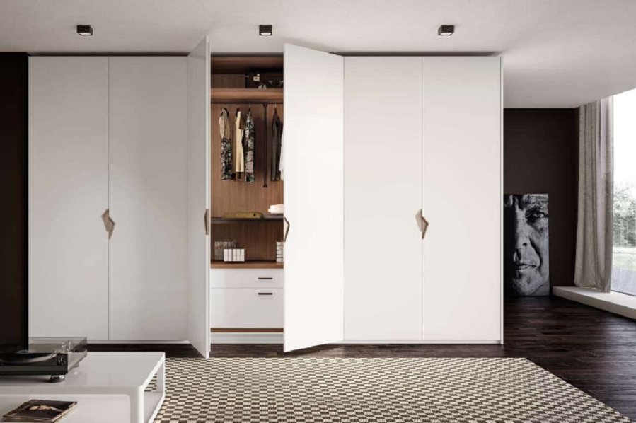 Новая коллекция платяных шкафов Skyline от фабрики Benedetti Mobili