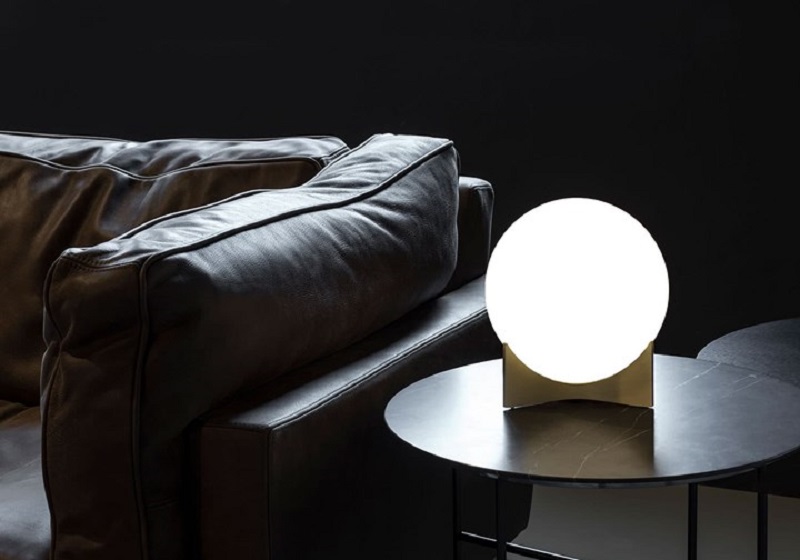 Фабрика Terzani и Dodo Arslan создали светильник в честь Oscar Niemeyer