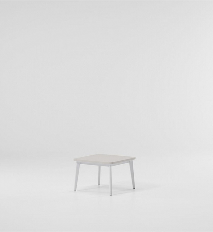 Приставной столик Triconfort Riba фабрики Kettal Фото N3