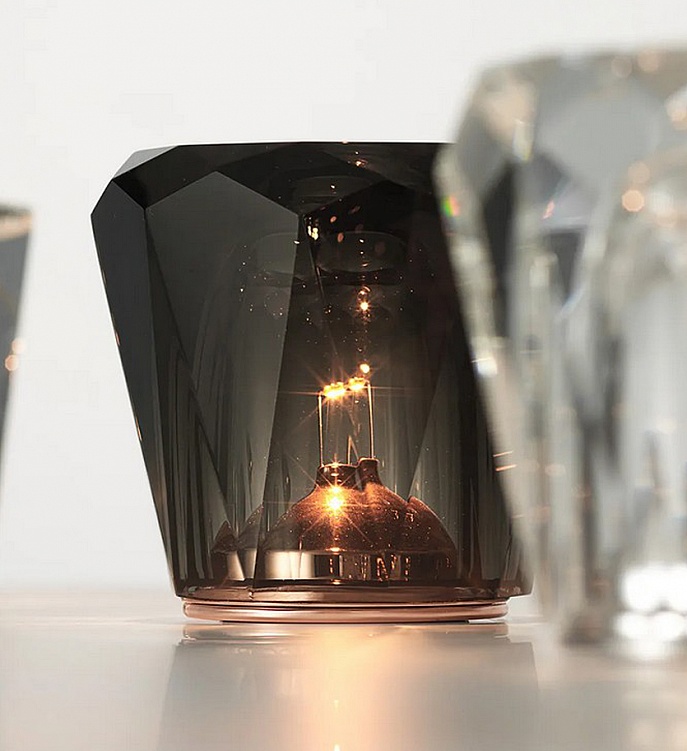 Декоративный светильник Xtal Becrux Dark фабрики Ambientec купить в Москве  — Салон дизайнерской итальянской мебели «Линия»
