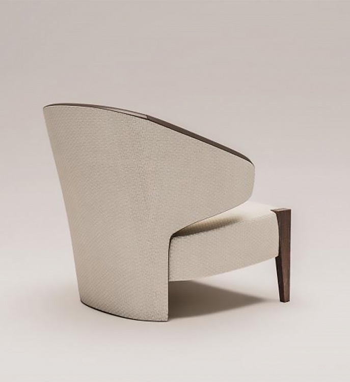 Кресло Seta Club Chair with leather decoration фабрики Rubelli Фото N2