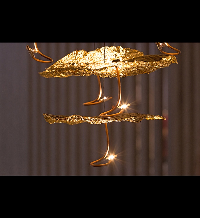 Подвесной светильник Gold Moon Chandelier фабрики Catellani & Smith Фото N11